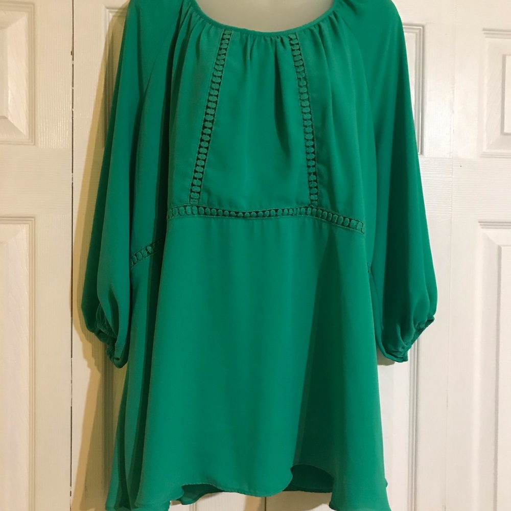 Plus Size 18W Lane Bryant A-Line Emerald Green Blouse